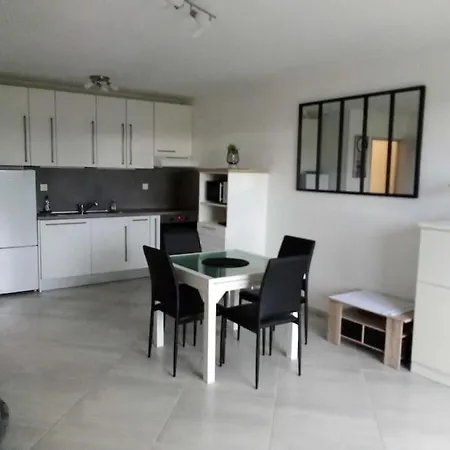 A 2 Pas De La Apartment *